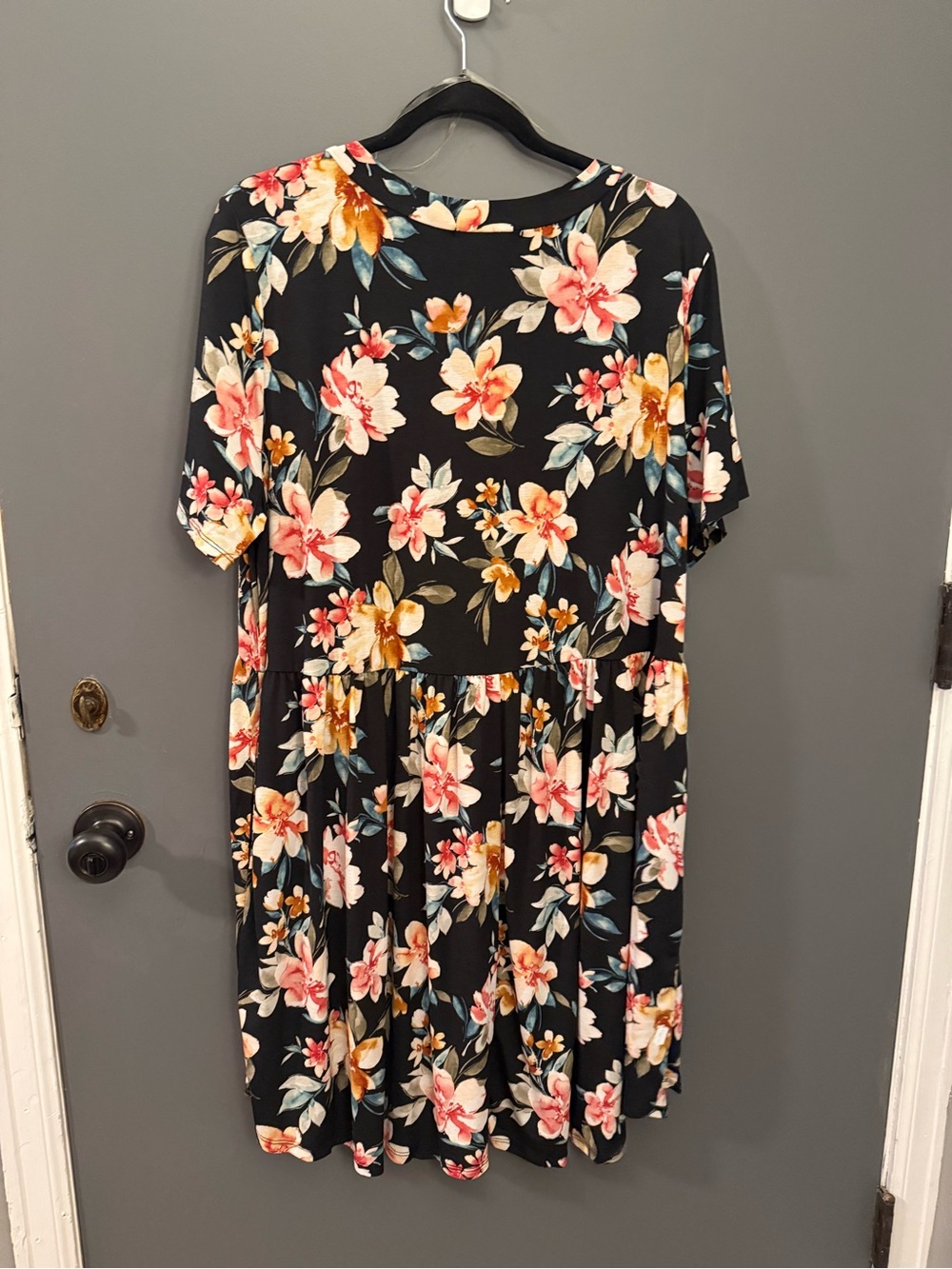 NWOT Haptics Floral Short-Sleeve Black Babydoll Dress - Picture 3 of 4